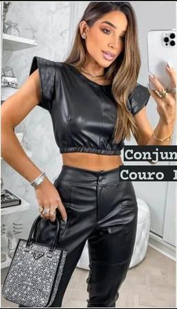 Calça e best sale cropped de couro