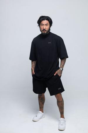 Conjunto Oversized Gola Alta Thpe Imagem de Conjunto Oversized Gola Alta Thpe