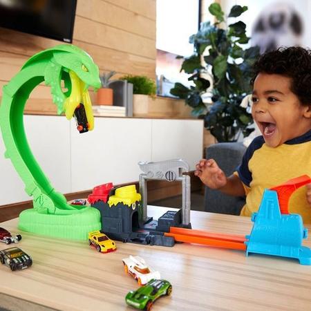 Pista Hot Wheels Mattel Ataque Tóxico da Serpente com Slime