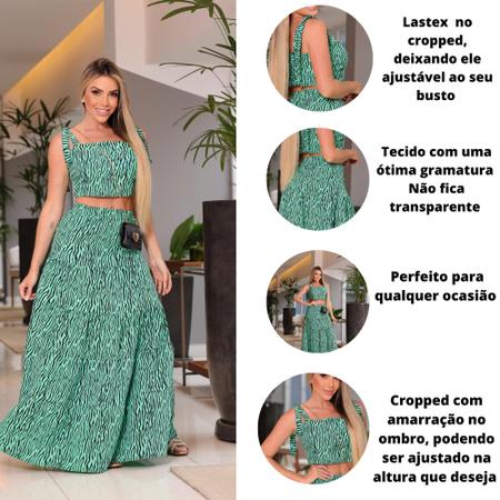 Conjunto Saia E Blusinha No Modelo De Cropped Com Lastex Estampas