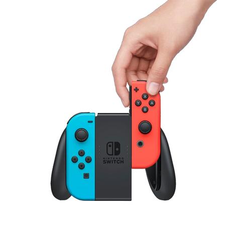 Console Nintendo Switch com 1 Controle Joy-Con vermelho e Azul + Mario Kart  8 (download completo) + 3 Meses Assinatura, HBDSKABL3