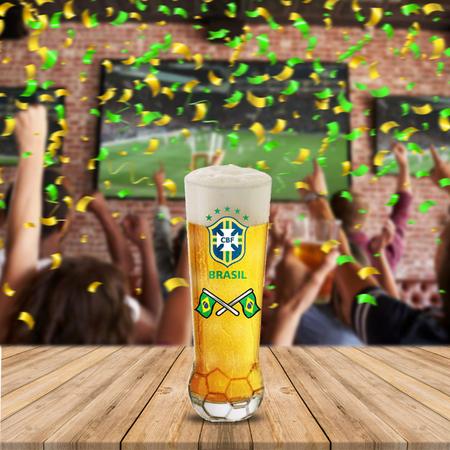 Imagem de Copo Bola Cerveja Bandeiras Brasil Copa Do Mundo 2022 400ml