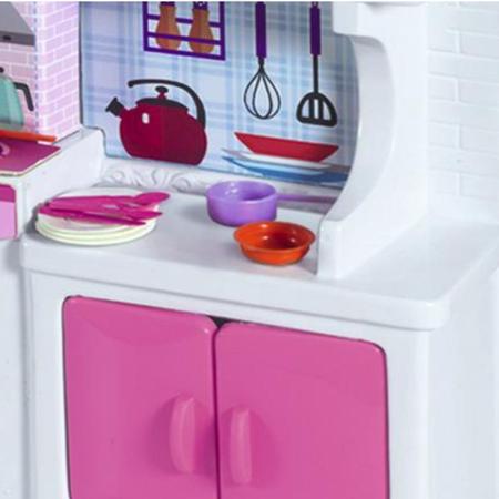 Cozinha Com Pia Armário Com Acessórios Menina Lua de Cristal Imagem de Cozinha Com Pia Armário Com Acessórios Menina Lua de Cristal