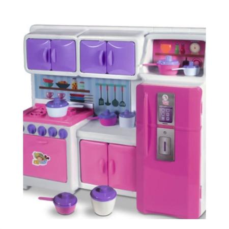 Cozinha De Brinquedo Com Geladeira Utensílios Rosa - SHOPBR Imagem de Cozinha De Brinquedo Com Geladeira Utensílios Rosa