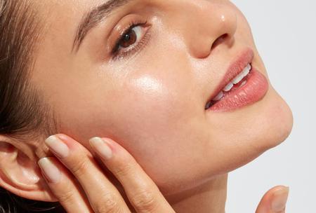 Creme facial Mario Badescu Ginseng Moist para misto/seco Imagem de Creme facial Mario Badescu Ginseng Moist para misto/seco