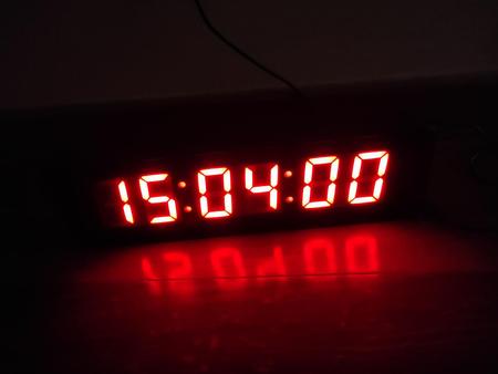 Imagem de Cronometro e relógio digital de parede controle