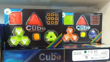 Jogos de Raciocínio Cubo Mágico Snake Cube kit com 6 desafios