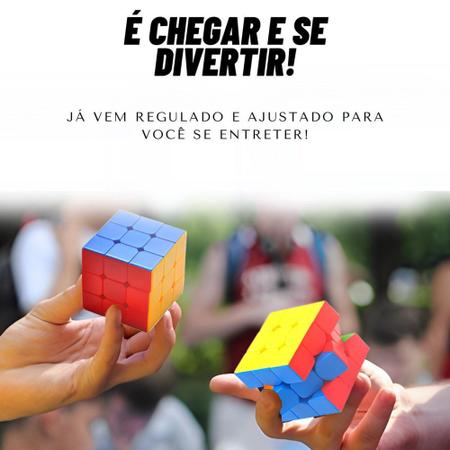 Cubo Mágico Profissional 3x3x3 - original - Nibus - Cubo Mágico - Magazine  Luiza