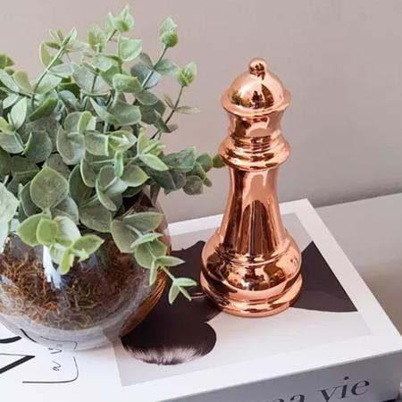 Decoração Casa Enfeite Peça Xadrez Rosegold Rainha Porcelana - Casa Granado  - Objetos de Decoração - Magazine Luiza