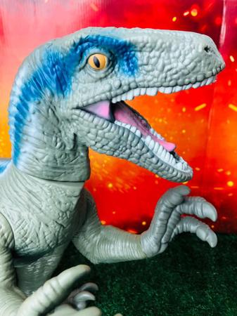 Dinossauro 50cm Blue Gigante Jurassic World Mimo Brinquedos - Papellotti