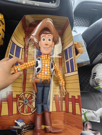 Imagem de Disney Boneco Woody Xerife Toy Story 38cm Fala Inglês