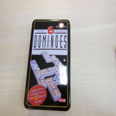 Jogo de Domino Colorido 6 Cores 1CX Lata e Plástico c/28 Peças EM OFERTA