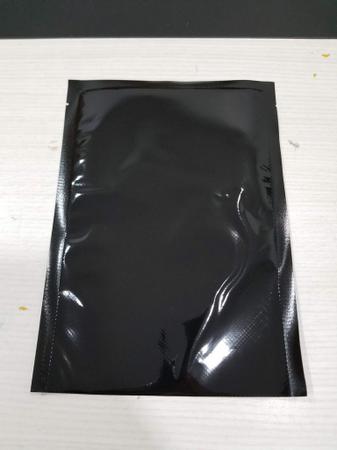 Imagem de Embalagem APEX (Nylon-Poli) C/ Ranhuras formato de Diamante - Total Black Shield Tipo Rolo” 22cm x 15metros -  unidade