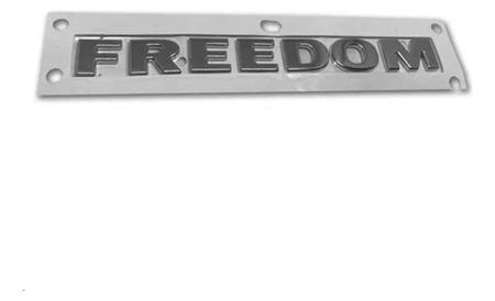 Imagem de Emblema Traseria Freedom Fiat Toro Nova Strada 2020 Original