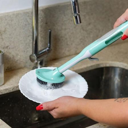 Imagem de Escova de Lavar Limpar 2 em 1 Com Dispenser para Detergente - 123 Útil