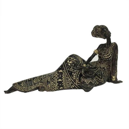 Imagem de Escultura africana decorativa de resina deitada