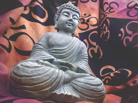 Imagem de Escultura Buda Dhyana Mudra Decoração Budista em Resina