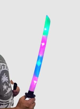 Espada De Brinquedo Ninja Samurai Infantil Som E Luz 52Cm na Americanas  Empresas