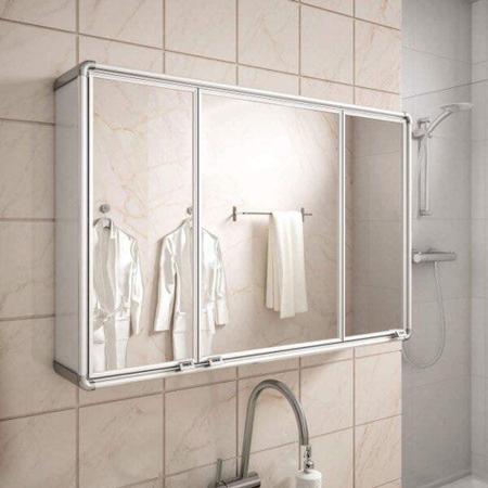 Imagem de Espelheira para Banheiro 3 Portas em Alumínio 73cmx45cm Plus Astra