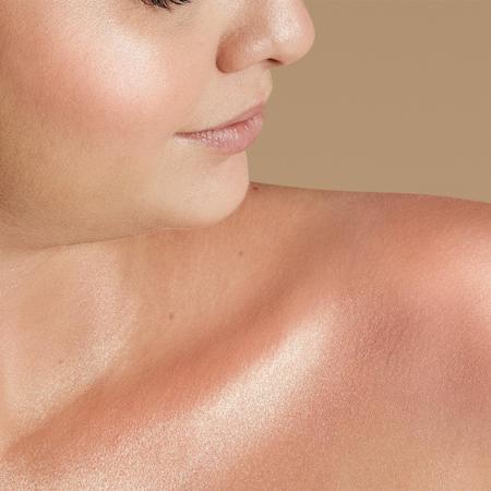 Eudora Glam Blush Iluminador Rosto e Corpo Rosé 30g Imagem de Eudora Glam Blush Iluminador Rosto e Corpo Rosé 30g