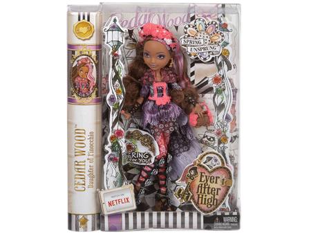 Boneca Ever After High Lizzie Hearts Filha Da Rainha D Copas