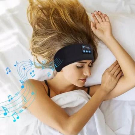 Faixa de Cabeça Esportiva com Fone Preto para Esportes de Montanha - ATENA Imagem de Faixa de Cabeça Esportiva com Fone Preto para Esportes de Montanha