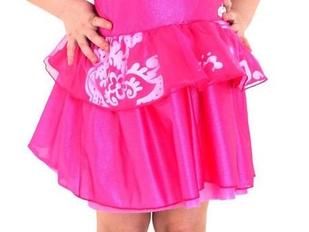 Fantasia Barbie Princesa Pop Star Infantil Pop Com Tiara - M 5 - 8 em  Promoção na Americanas