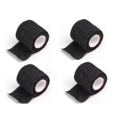 Fita Atadura Elástica Esportiva cor Preta Kit 4 Unidades 5x4,5 mts - Estilo Boleiro Imagem de Fita Atadura Elástica Esportiva cor Preta Kit 4 Unidades 5x4,5 mts - Estilo Boleiro