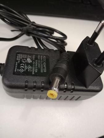 Imagem de fonte de alimetação de adapdator 5v 2a plug 5521