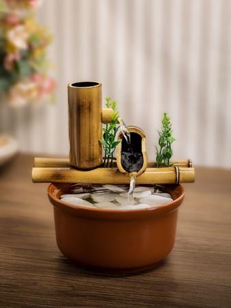 Imagem de Fonte Decorativa De Mesa Agua Cascata Feng Shui Bambu 19cm