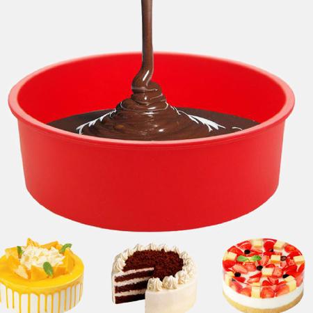 Forma para Chocolate com Silicone Bolo Detalhado Grande 35g Ref