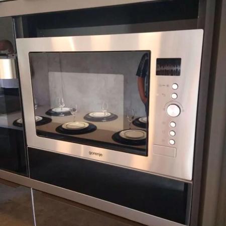 Imagem de Forno Micro-ondas Gorenje Combinado de Embutir BM321A7X ( BM321 ) - 220V