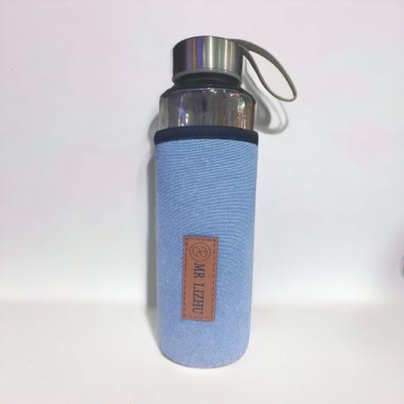 Imagem de Garrafa De Vidro Com Capa Neoprene Discreta Água Café 750ml