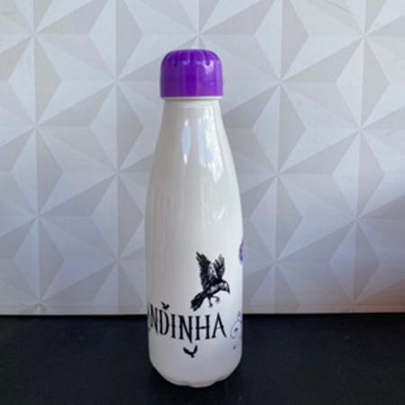 Imagem de Garrafa / garrafinha de plástico wandinha 600ml para água decorada infantil