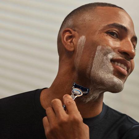 Imagem de Gillette aparelho de barbear Skinguard Sensitive
