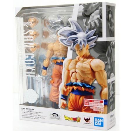 Action Figure Dragon Ball Goku Ultra Instinto Superior 34822 - bandai - Action Figures - Magazine Luiza