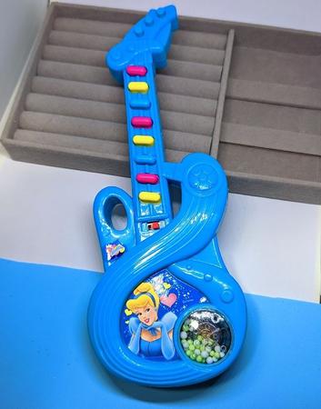 Imagem de Guitarra Mágica Musical Infantil Princesas Disney para Meninas Violão a Pilha Brinquedo Crianças Toca Som Musica