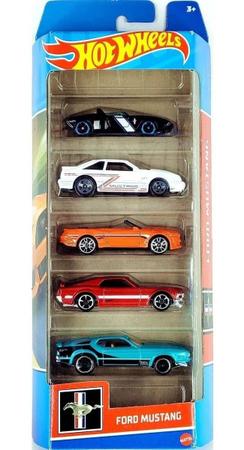 Carrinhos Hot Wheels Kit Com 5 Carros Sortidos Original Colecionador Mattel  - Carrinho de Brinquedo - Magazine Luiza