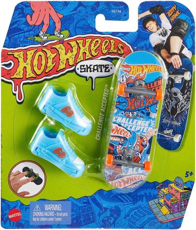 Hot Wheels - Skateboard com Tênis - Mattel