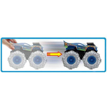 Hot Wheels Monster Trucks, 1:43 Pneus Para Todo Terreno - Sortido na  Americanas Empresas