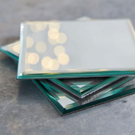 Imagem de jogo 5 porta copos de mesa espelho artesanal quadrado chique luxo elegante decorativo premium bisotê