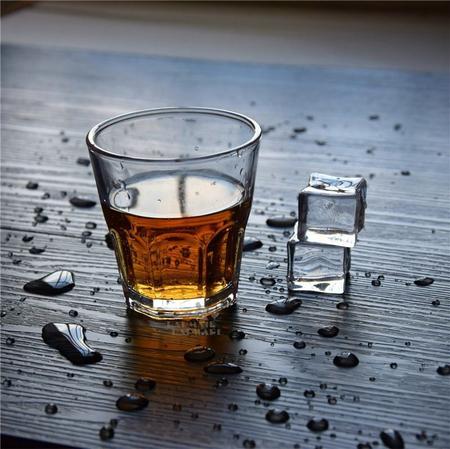 Jogo De Copo De Vidro Grosso Caveira Shot Whiskys Bar 75ml - WebContinental