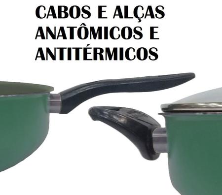 Imagem de Jogo com 03 caçarolas verdes com antiaderente