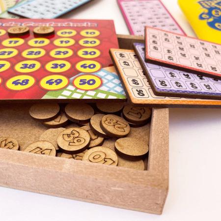 Bingo jogo divertido 48 cartelas + 90 números de madeira - Jogos - Magazine  Luiza