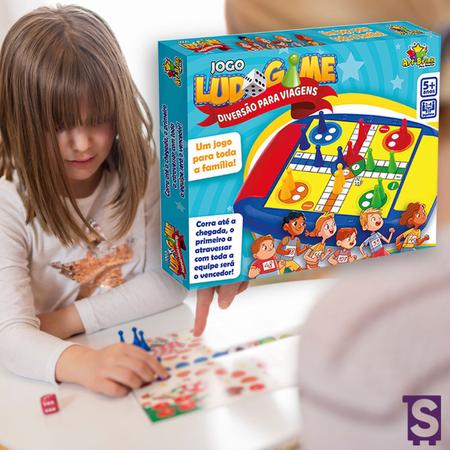 Kit Jogos De Tabuleiro Quem é + Mímica + Ludo Estratégia Raciocínio - Pais  & Filhos - Brinquedos de Estratégia - Magazine Luiza