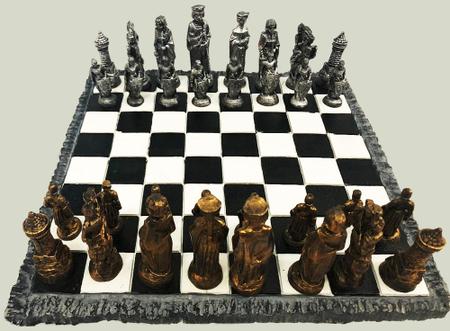 Xadrez medieval em resina - Artigos infantis - Jacintinho, Maceió