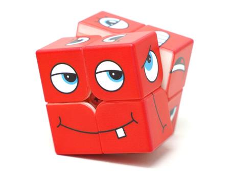 Jogo das Faces Cara Careta Diversas Combinações Cube Brinquedo