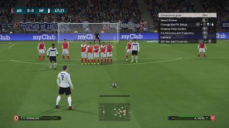 Pro Evolution Soccer 2014 para PSP - Konami - Jogos de Esporte - Magazine  Luiza