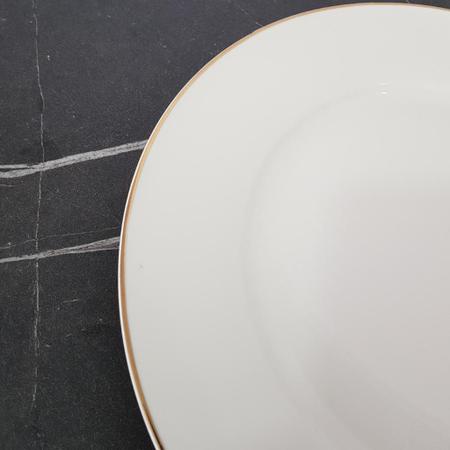 Imagem de Jogo pratos rasos brancos fio dourado