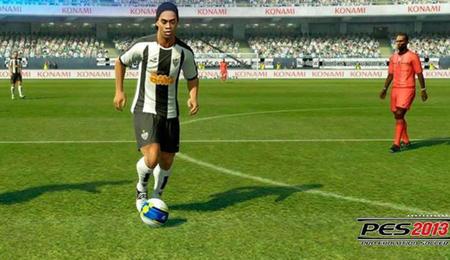 Pro Evolution Soccer 2013 Pes 13 - Xbox 360 - Konami - Jogos de Esporte -  Magazine Luiza